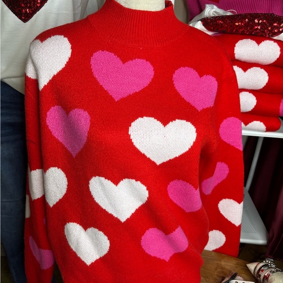 Heart Pattern Sweater - Picture 2 of 5